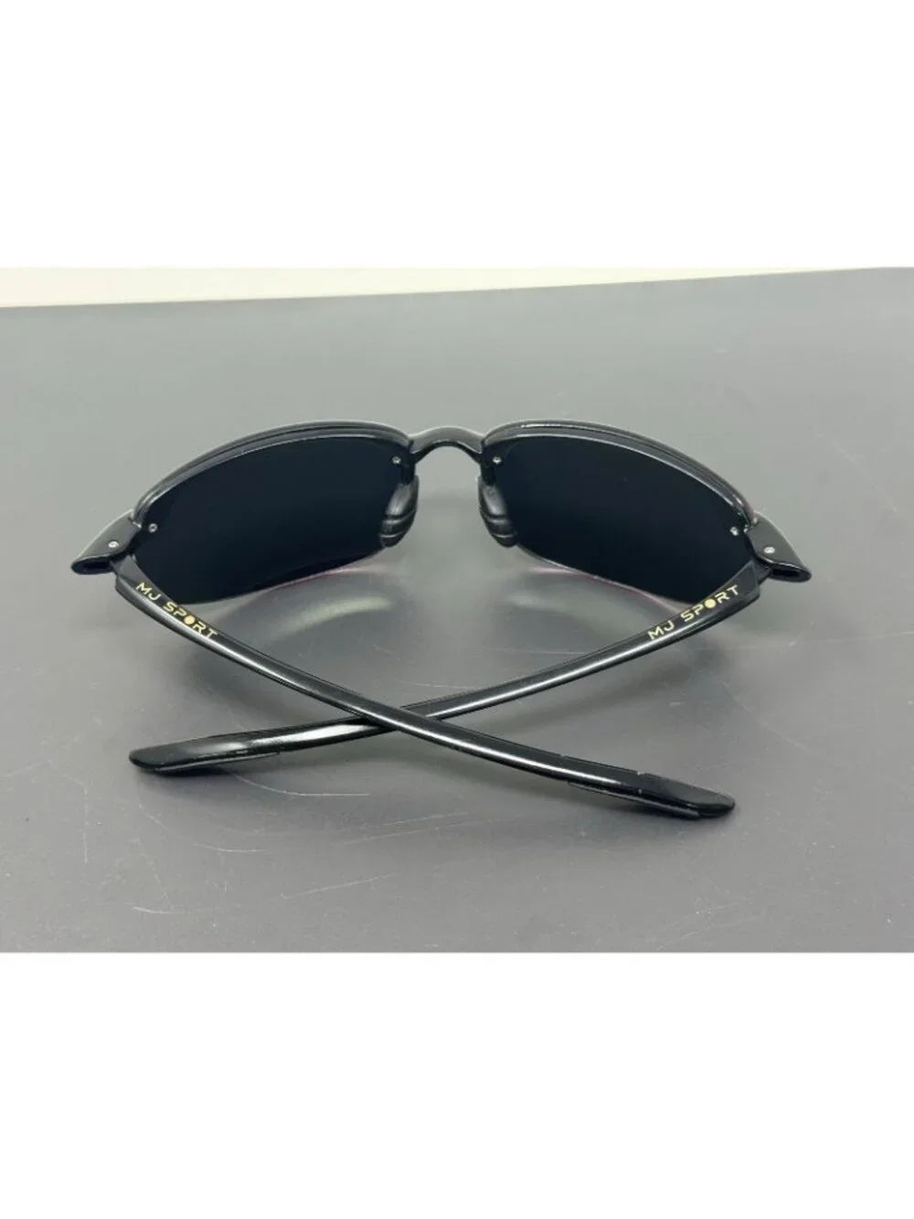 Maui Jim Ho'okipa MJ407-02 Sunglasses 64-17-130 Scratches On Lenses